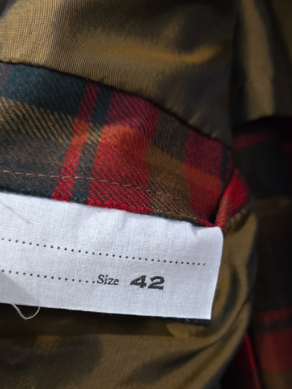 Vintage 1960's Canadian Tartan Wool Red and Green Plaid Sport Coat - Picture 10 of 12